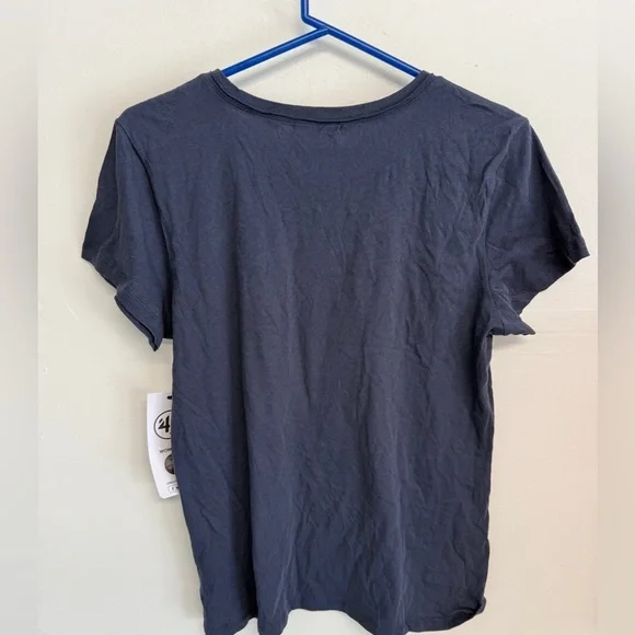 Women’s ‘47 Brand MLB 2024 World Series New York Yankees T Shirt Sz Medium NWT - Picture 2 of 4